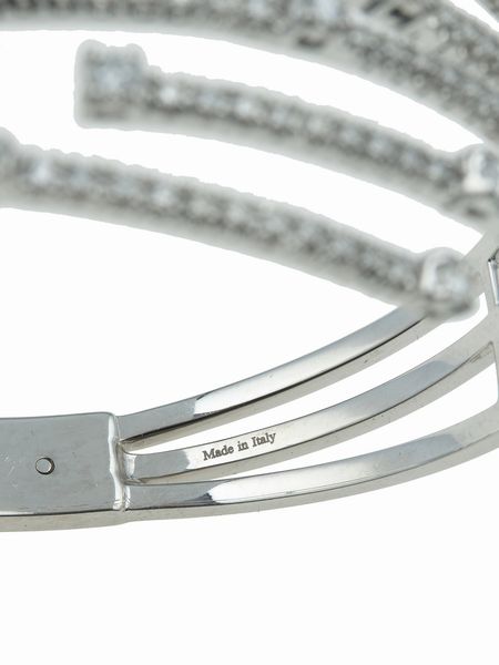 Damiani. Bracciale rigido Notte di San Lorenzo con diamanti  - Asta Gioielli - Associazione Nazionale - Case d'Asta italiane