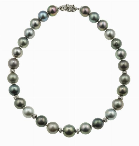 Collana di perle Tahiti  - Asta Gioielli - Associazione Nazionale - Case d'Asta italiane
