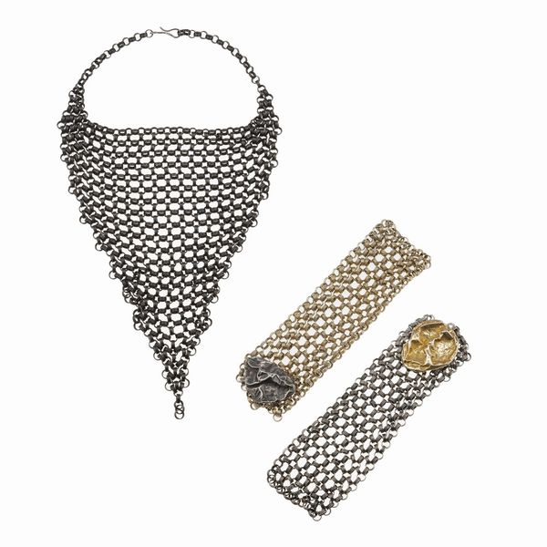 Hedy Martinelli. Coppia di polsiere e collana  - Asta Gioielli - Associazione Nazionale - Case d'Asta italiane
