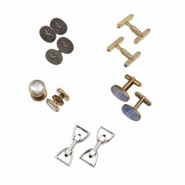 Lotto composto da cinque paia di bottoni da polso  - Asta Gioielli - Associazione Nazionale - Case d'Asta italiane