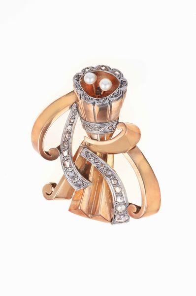 Spilla con piccoli diamanti e perle coltivate  - Asta Gioielli - Associazione Nazionale - Case d'Asta italiane