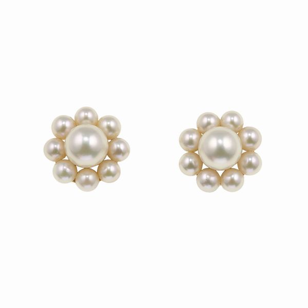 Mikimoto. Orecchini con perle coltivate  - Asta Gioielli - Associazione Nazionale - Case d'Asta italiane