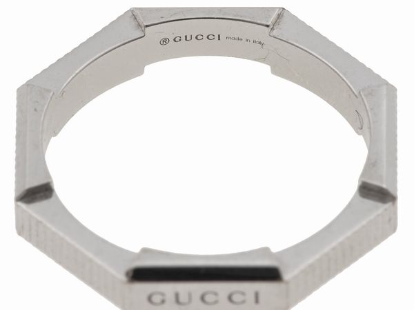 Gucci. Anello Link to Love  - Asta Gioielli - Associazione Nazionale - Case d'Asta italiane