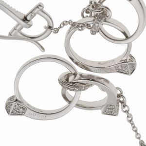 Gucci. Orecchini Chiodo con piccoli diamanti  - Asta Gioielli - Associazione Nazionale - Case d'Asta italiane