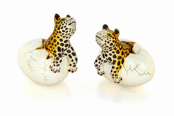 R. Miranda : Due uova con cuccioli di leopardo  - Asta Design e Arti Decorative del XX Secolo - Associazione Nazionale - Case d'Asta italiane