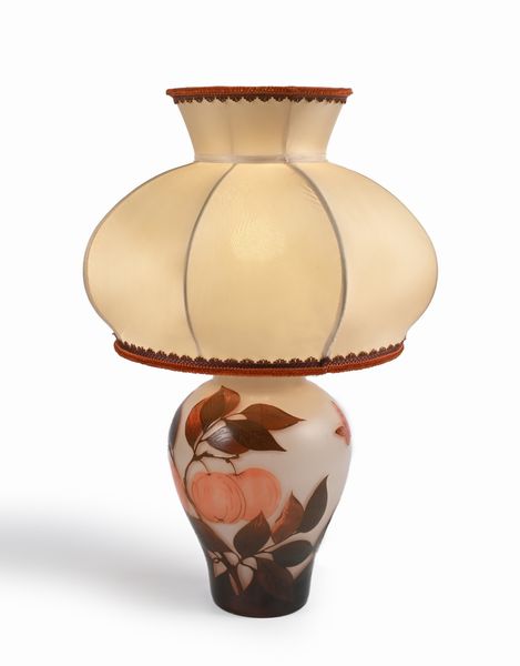 Lampada costituita da un vaso in vetro cammeo inciso all'acido, XX secolo  - Asta Design e Arti Decorative del XX Secolo - Associazione Nazionale - Case d'Asta italiane