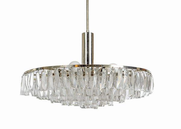 Lampadario a 8 luci da soffitto in metallo e ciondoli in cristallo  - Asta Design e Arti Decorative del XX Secolo - Associazione Nazionale - Case d'Asta italiane