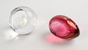 Tre fermacarte diversi in vetro  - Asta Design e Arti Decorative del XX Secolo - Associazione Nazionale - Case d'Asta italiane