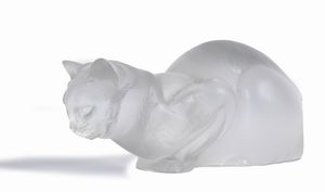Gatto accovacciato in cristallo, Maison Lalique, Francia  - Asta Design e Arti Decorative del XX Secolo - Associazione Nazionale - Case d'Asta italiane