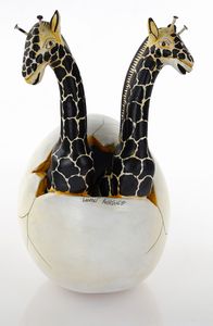 Lourdes Rodriguez : Uovo e due giraffe  - Asta Design e Arti Decorative del XX Secolo - Associazione Nazionale - Case d'Asta italiane