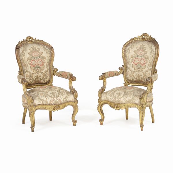 Coppia di poltrone in legno intagliato e dorato, XIX secolo  - Asta Antiquariato - Associazione Nazionale - Case d'Asta italiane