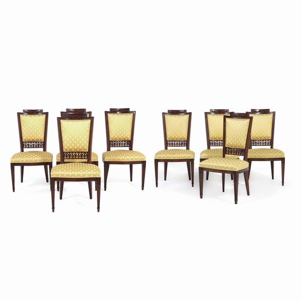 Otto sedie in legno intagliato. XIX secolo  - Asta Antiquariato - Associazione Nazionale - Case d'Asta italiane