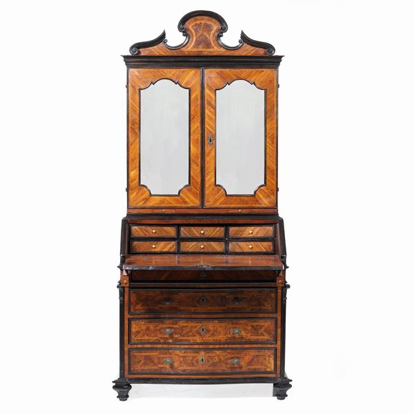 Trumeau lastronato e filettato. Lombardia, XVIII secolo  - Asta Antiquariato - Associazione Nazionale - Case d'Asta italiane