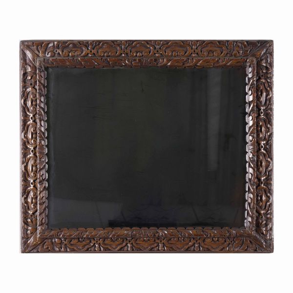 Cornice in legno intagliato a volute e motivi vegetali. XVII-XVIII secolo  - Asta Antiquariato - Associazione Nazionale - Case d'Asta italiane