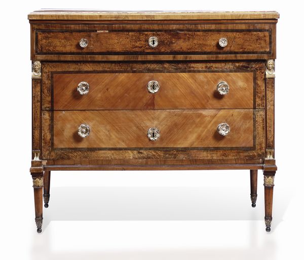 Cassettone Impero lastronato, XIX secolo  - Asta Antiquariato - Associazione Nazionale - Case d'Asta italiane