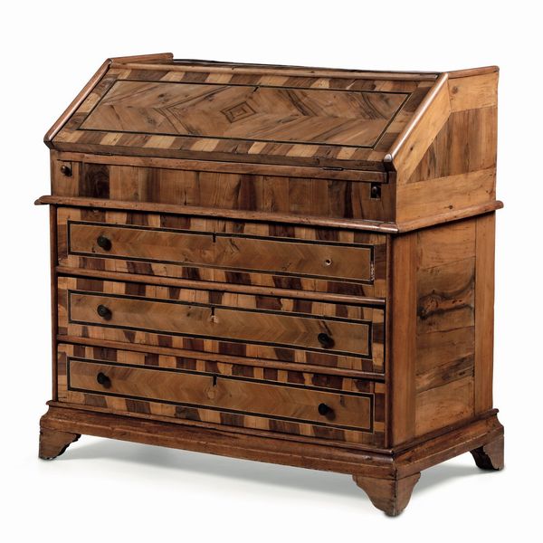 Ribalta impiallacciata in noce e radica di noce, XVIII-XIX secolo  - Asta Antiquariato - Associazione Nazionale - Case d'Asta italiane