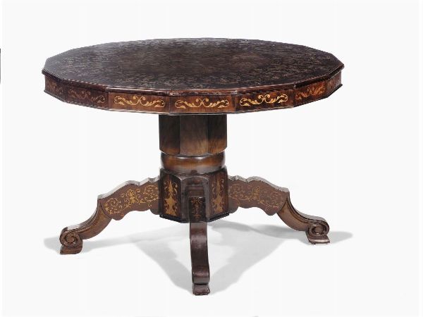 Tavolo circolare in legno lastronato ed intarsiato, XIX secolo  - Asta Antiquariato - Associazione Nazionale - Case d'Asta italiane