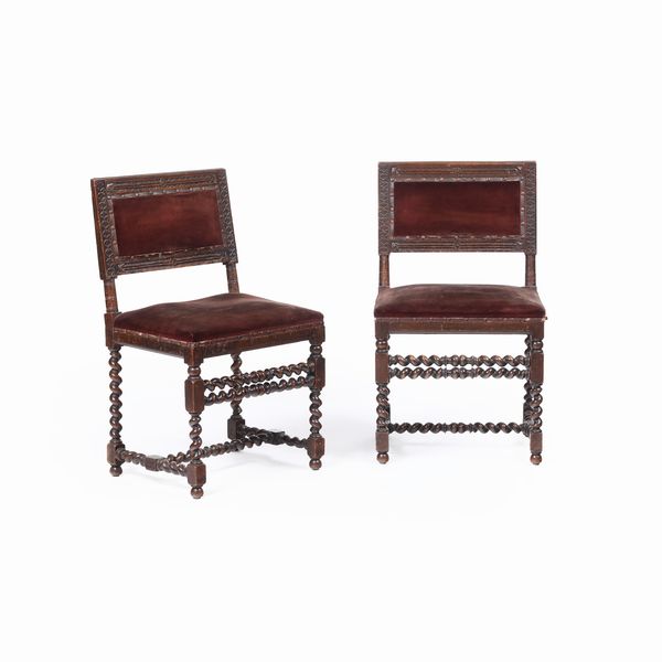 Coppia di sedie a rocchetto in legno intagliato. XVII-XVIII secolo  - Asta Antiquariato - Associazione Nazionale - Case d'Asta italiane