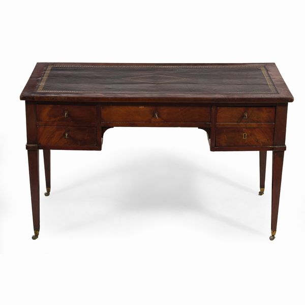 Scrivania lastronata, Inghilterra XIX secolo  - Asta Antiquariato - Associazione Nazionale - Case d'Asta italiane