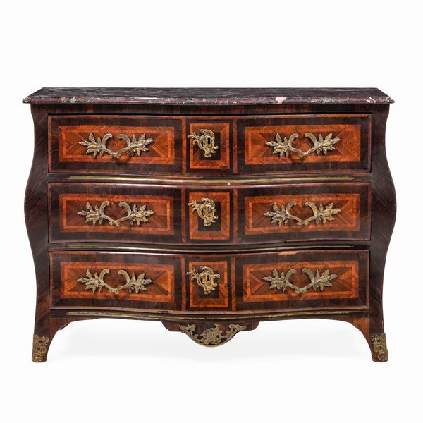 Commode. Francia, XVIII secolo  - Asta Antiquariato - Associazione Nazionale - Case d'Asta italiane