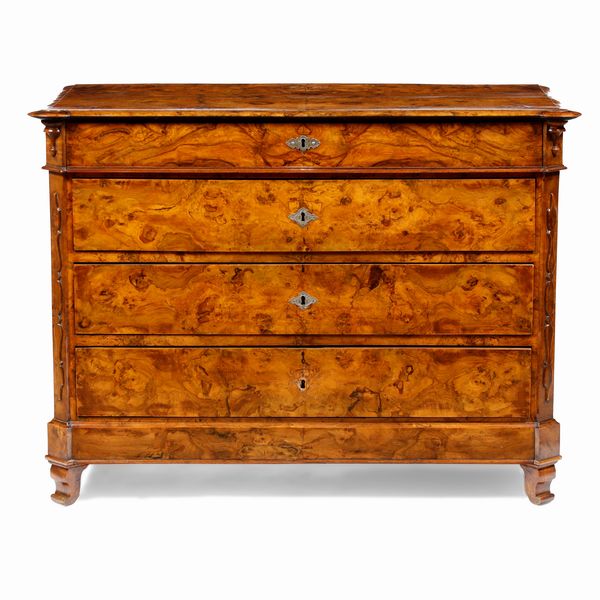 Com in legno a quattro cassetti. XIX secolo  - Asta Antiquariato - Associazione Nazionale - Case d'Asta italiane