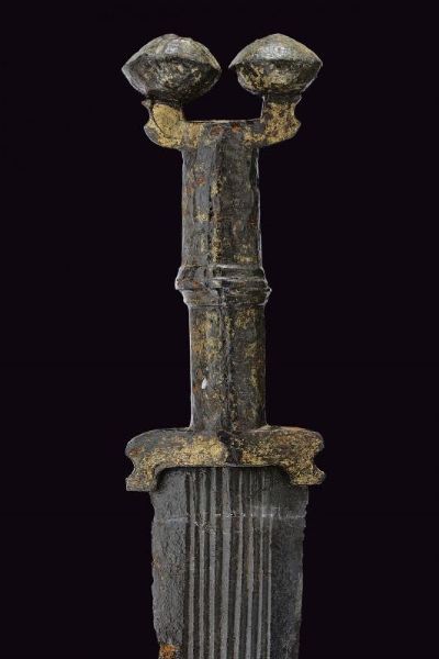 Raro pugnale celto-iberico dell'et del ferro  - Asta La Collezione di Armi Antiche di un Gentiluomo Californiano - Associazione Nazionale - Case d'Asta italiane