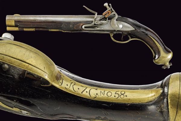 Rara pistola a pietra focaia da mancino  - Asta La Collezione di Armi Antiche di un Gentiluomo Californiano - Associazione Nazionale - Case d'Asta italiane