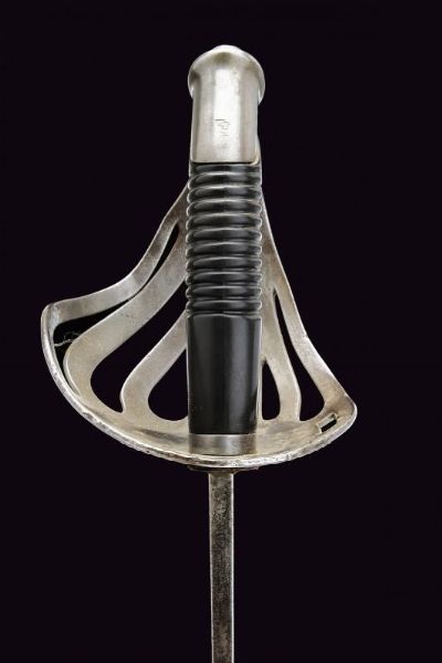 Sciabola da cavalleria Mod. 1892  - Asta La Collezione di Armi Antiche di un Gentiluomo Californiano - Associazione Nazionale - Case d'Asta italiane