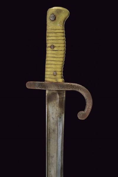 Baionetta Mod. 1866 Chassepot  - Asta La Collezione di Armi Antiche di un Gentiluomo Californiano - Associazione Nazionale - Case d'Asta italiane