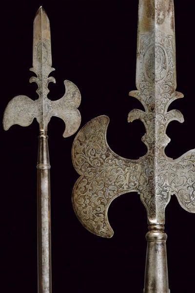 Alabarda incisa in stile del XVII secolo  - Asta La Collezione di Armi Antiche di un Gentiluomo Californiano - Associazione Nazionale - Case d'Asta italiane