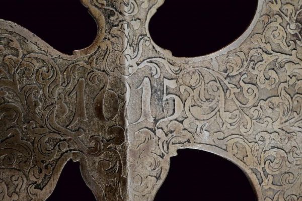 Alabarda incisa in stile del XVII secolo  - Asta La Collezione di Armi Antiche di un Gentiluomo Californiano - Associazione Nazionale - Case d'Asta italiane