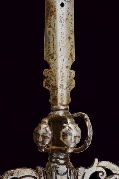 Alabarda  - Asta La Collezione di Armi Antiche di un Gentiluomo Californiano - Associazione Nazionale - Case d'Asta italiane