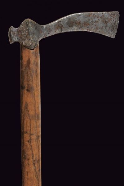 Ascia da guerra  - Asta La Collezione di Armi Antiche di un Gentiluomo Californiano - Associazione Nazionale - Case d'Asta italiane