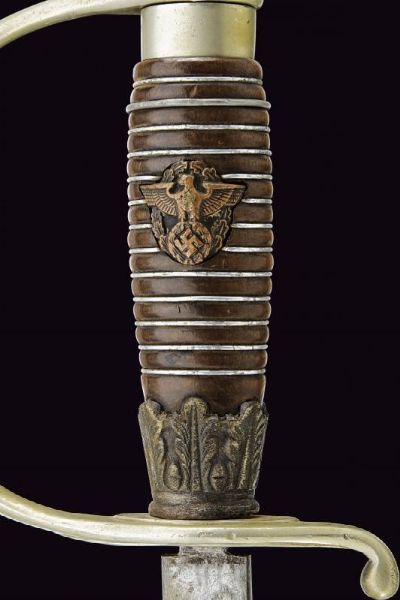 Sciabola da sottufficiale polizia  - Asta La Collezione di Armi Antiche di un Gentiluomo Californiano - Associazione Nazionale - Case d'Asta italiane