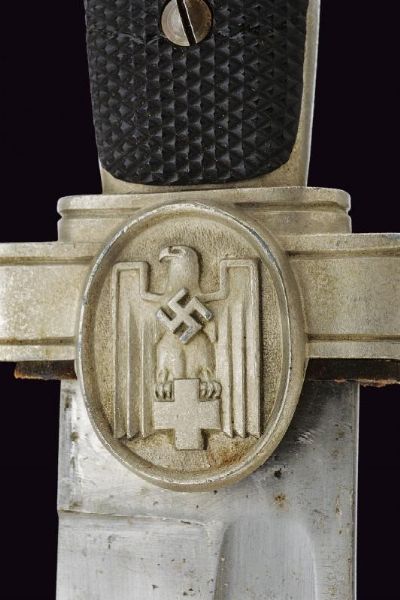 Pugnale da truppa della Croce Rossa  - Asta La Collezione di Armi Antiche di un Gentiluomo Californiano - Associazione Nazionale - Case d'Asta italiane