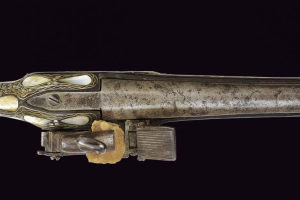 Pistola a pietra focaia  - Asta La Collezione di Armi Antiche di un Gentiluomo Californiano - Associazione Nazionale - Case d'Asta italiane