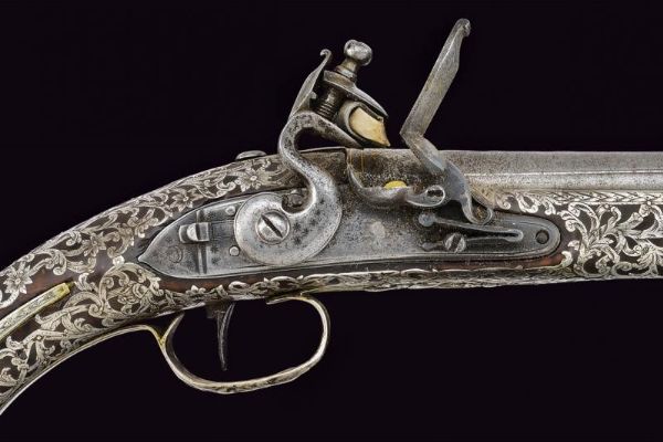 Bella pistola con fornimenti in argento  - Asta La Collezione di Armi Antiche di un Gentiluomo Californiano - Associazione Nazionale - Case d'Asta italiane