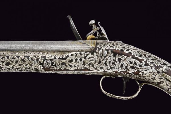 Bella pistola con fornimenti in argento  - Asta La Collezione di Armi Antiche di un Gentiluomo Californiano - Associazione Nazionale - Case d'Asta italiane