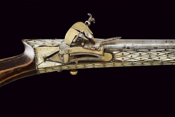 Importante tufenk del tipo Boyliya alla micheletta  - Asta La Collezione di Armi Antiche di un Gentiluomo Californiano - Associazione Nazionale - Case d'Asta italiane
