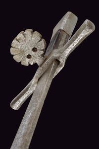 Grosses Messer  - Asta La Collezione di Armi Antiche di un Gentiluomo Californiano - Associazione Nazionale - Case d'Asta italiane