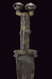 Raro pugnale celto-iberico dell'et del ferro  - Asta La Collezione di Armi Antiche di un Gentiluomo Californiano - Associazione Nazionale - Case d'Asta italiane