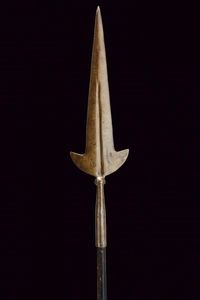 Partigiana  - Asta La Collezione di Armi Antiche di un Gentiluomo Californiano - Associazione Nazionale - Case d'Asta italiane