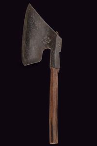 Ascia  - Asta La Collezione di Armi Antiche di un Gentiluomo Californiano - Associazione Nazionale - Case d'Asta italiane