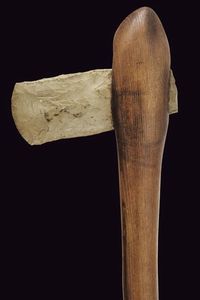 Ascia di pietra  - Asta La Collezione di Armi Antiche di un Gentiluomo Californiano - Associazione Nazionale - Case d'Asta italiane