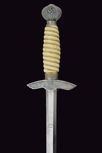 Pugnale da ufficiale di aviazione 2 modello (replica)  - Asta La Collezione di Armi Antiche di un Gentiluomo Californiano - Associazione Nazionale - Case d'Asta italiane