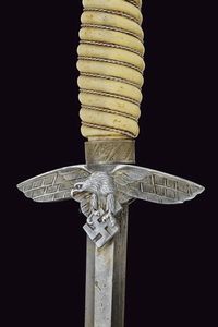 Pugnale da ufficiale di aviazione 2 modello (replica)  - Asta La Collezione di Armi Antiche di un Gentiluomo Californiano - Associazione Nazionale - Case d'Asta italiane