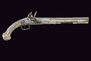 Bella pistola con fornimenti in argento  - Asta La Collezione di Armi Antiche di un Gentiluomo Californiano - Associazione Nazionale - Case d'Asta italiane