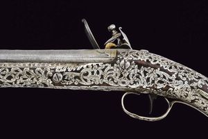 Bella pistola con fornimenti in argento  - Asta La Collezione di Armi Antiche di un Gentiluomo Californiano - Associazione Nazionale - Case d'Asta italiane