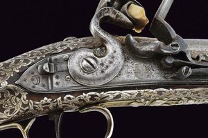 Bella pistola con fornimenti in argento  - Asta La Collezione di Armi Antiche di un Gentiluomo Californiano - Associazione Nazionale - Case d'Asta italiane