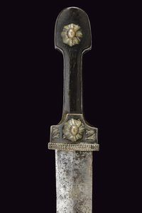 Kindjal  - Asta La Collezione di Armi Antiche di un Gentiluomo Californiano - Associazione Nazionale - Case d'Asta italiane